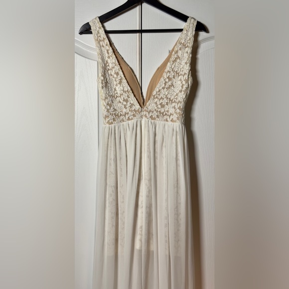 Ark & Co | White Floral V Neck Maxi Dress | Women's Small (S) - Picture 9 of 12